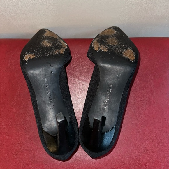 Calvin Klein Black Nylon Heels Size 8 gently worn - Picture 6 of 6